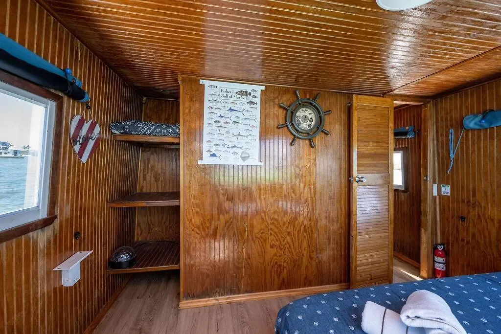 Beautiful Houseboat In Key West 호텔 미국