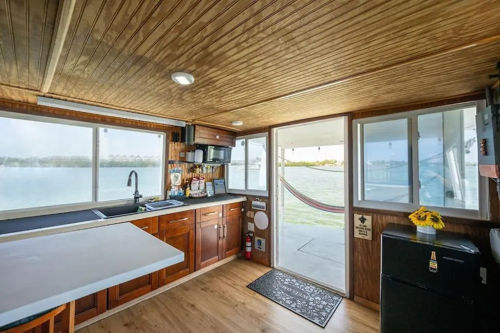 보트호텔 Beautiful Houseboat In Key West 호텔